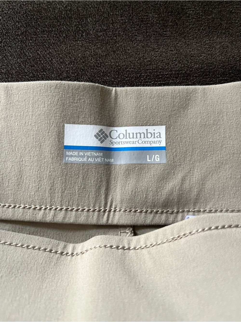 Women’s Casual Elastic-Waist Light Beige Columbia Shorts - Picture 3 of 3